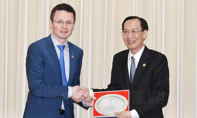 Ciudad Ho Chi Minh e Irlanda promueven la cooperación bilateral