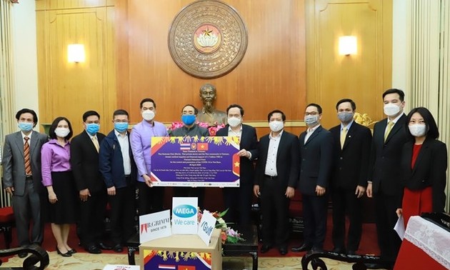 Recaudados más de 80 millones de dólares en donaciones para enfrentar Covid-19 en Vietnam