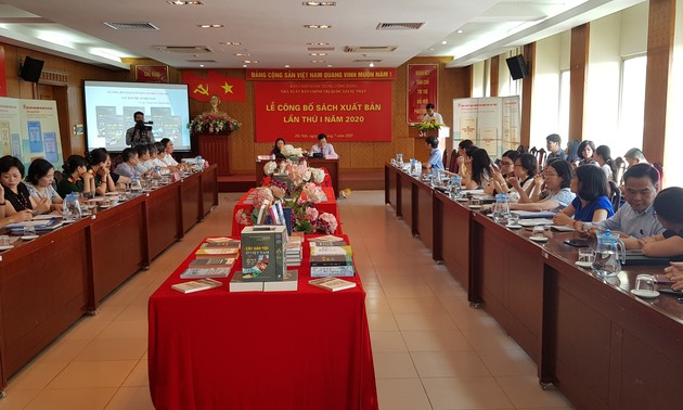 Exponen publicaciones sobre el presidente Ho Chi Minh en ocasión del Día de la Independencia de Vietnam