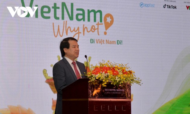 Lanzan aplicación “Vietnam Why Not” para promover el turismo doméstico
