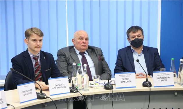 Expertos ucranianos debaten sobre la jurisdicción en áreas marítimas en diputas y conflicto 