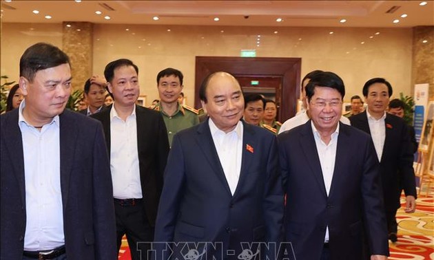 Primer ministro vietnamita revisa la preparación para la 37 Cumbre de la Asean