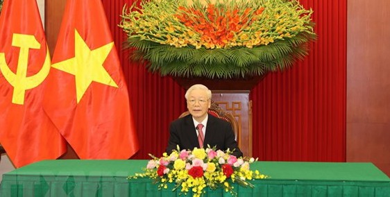 Líder del Partido Comunista de Vietnam sostiene conversación telefónica con presidente cubano