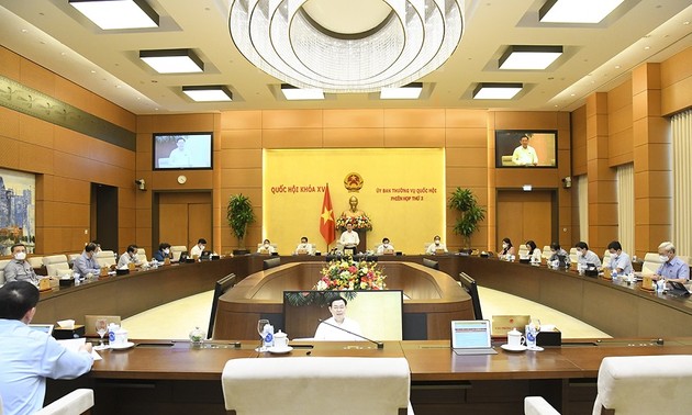 Concluye tercera reunión del Comité Permanente de la Asamblea Nacional de Vietnam