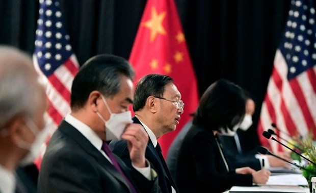 China y Estados Unidos se esfuerzan por descongelar sus relaciones