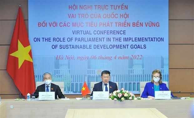 Debaten en Vietnam el papel de los Parlamentos en implementación de objetivos de desarrollo sostenible