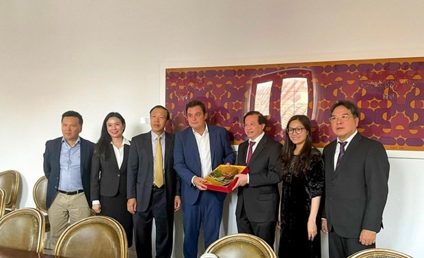 Vietnam y España profundizan la cooperación cultural y deportiva