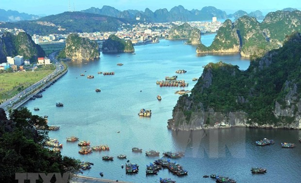 Provincia vietnamita de Quang Ninh recibe a más de 106.000 turistas en los primeros días de 2023