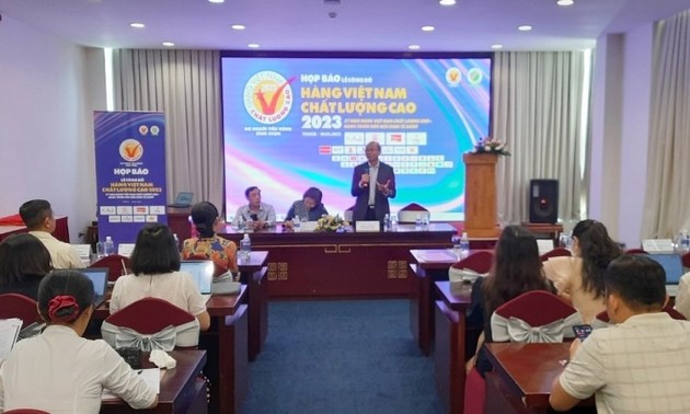 Entregarán a 519 empresas certificado de productos vietnamitas de alta calidad de 2023