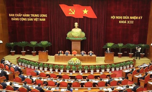 Inauguran conferencia de medio término del Comité Central del Partido Comunista de Vietnam