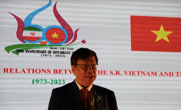 Celebran acto conmemorativo del 50 aniversario del establecimiento de relaciones diplomáticas Vietnam-Irán