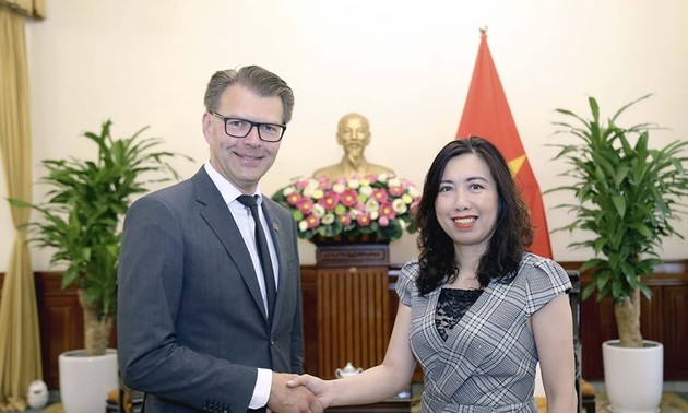 Promueven la cooperación entre Vietnam y la Unión Europea