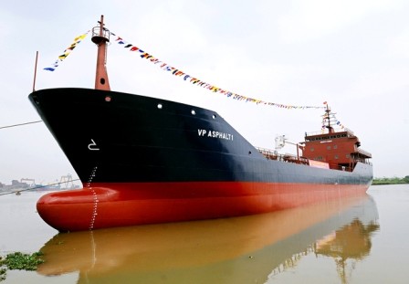 Vietnam posee mayor buque de transportación de asfalto en Sudeste de Asia
