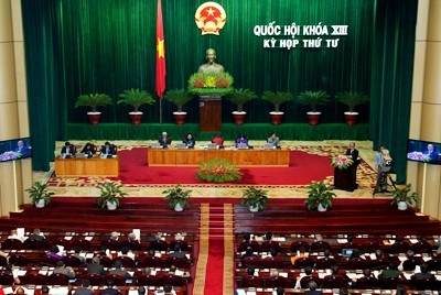Parlamento vietnamita examina el desarrollo socioeconómico del país