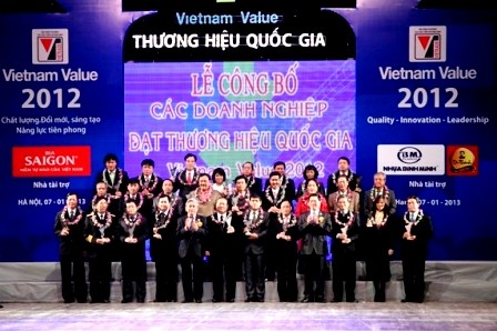 Vietnam premia a 54 empresas ganadoras de marcas nacionales
