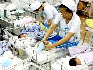 Comunidad internacional valora avances sanitarios de Vietnam