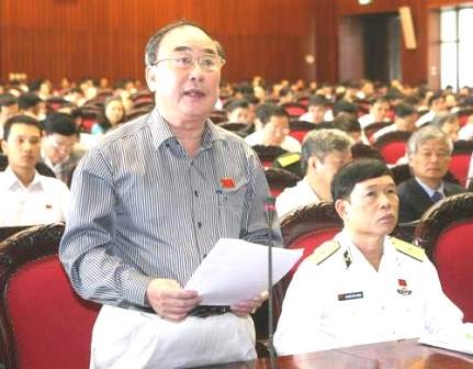 El parlamento vietnamita verifica la situación socioeconómica