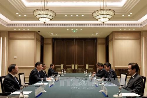 Chinese, Japanese leaders held talks