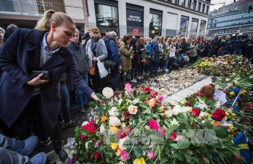 Sweden commemorates Stockholm attack victims