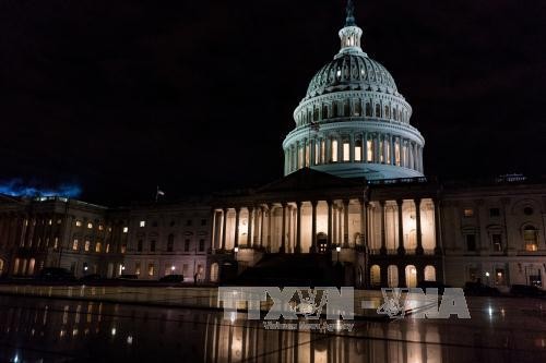 US House passes temporary funding bill for government