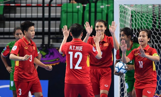 Vietnam advance to semifinal at women’s futsal championship