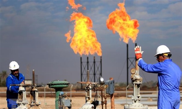 Oil prices at highest levels in 4 years 