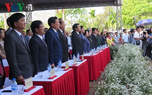 Commémoration des 50 ans du massacre de Son My à Quang Ngai