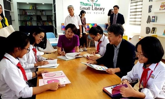 한국, 베트남에게 “작은 도서관” 프로젝트 실행 지원