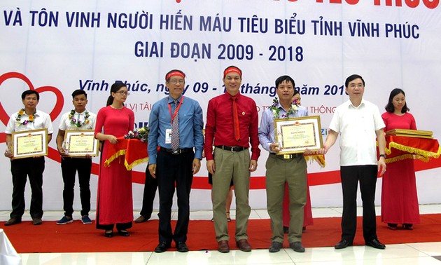 Itinéraire Rouge 2018: Plus de 2000 donneurs de sang à Vinh Phuc