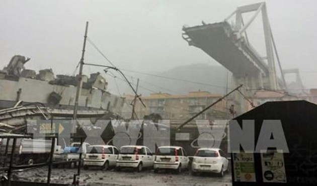 Viaduc effondré à Gênes: 38 morts et plusieurs disparus