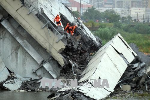 Italie: un viaduc s'effondre, des dizaines de morts, pas de citoyen vietnamien affecté