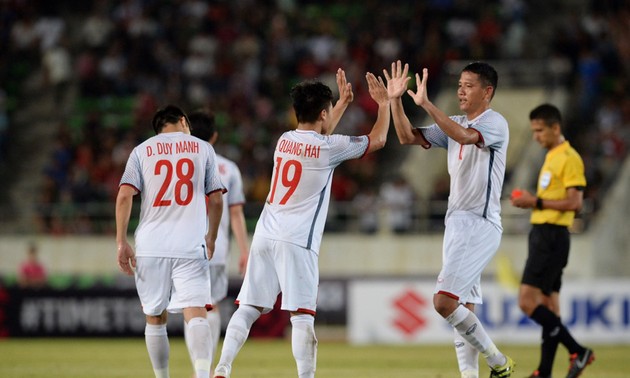 AFF Suzuki Cup 2018: le Vietnam bat le Laos 3-0 en match d'ouverture