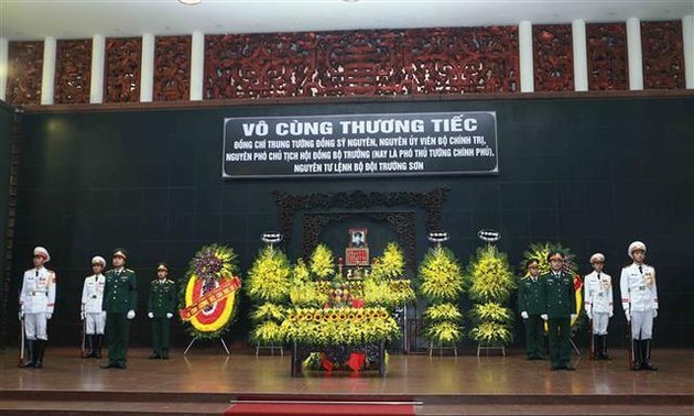 Cérémonie d’hommage au général Dông Sy Nguyên