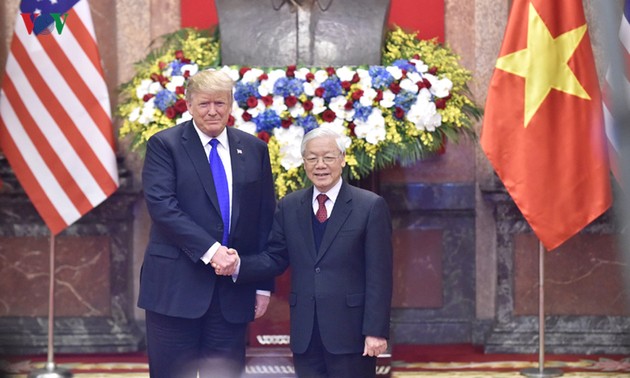 Messages de félicitations des dirigeants vietnamiens pour la Fête nationale des États-Unis