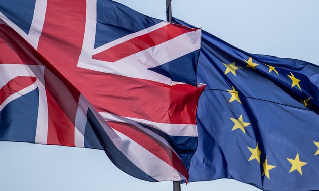 Le Royaume-Uni réitère sa volonté de discuter de l’accord sur le Brexit 