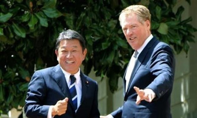 G7: Trump et Abe concluent un accord de principe sur le traité de libre-échange