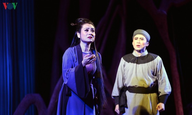 Les «Nuages blancs éternels» au festival international de théâtre expérimental de Hanoï 