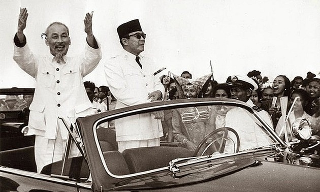 Célébrations du 60e anniversaire de la visite de Hô Chi Minh en Indonésie