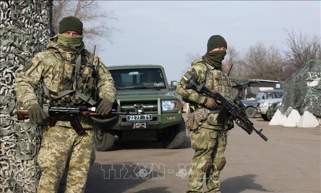 La fin d'un retrait de troupes à l’Est de l’Ukraine