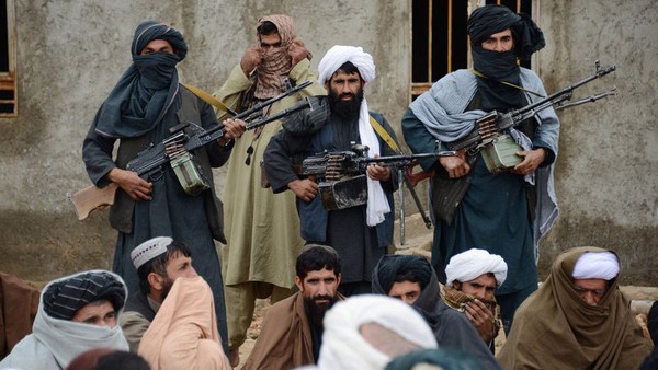 Afghanistan: Les États-Unis et les talibans entament une trêve