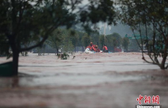 Chine: 14 morts et 8 disparus à cause de fortes pluies au Sichuan