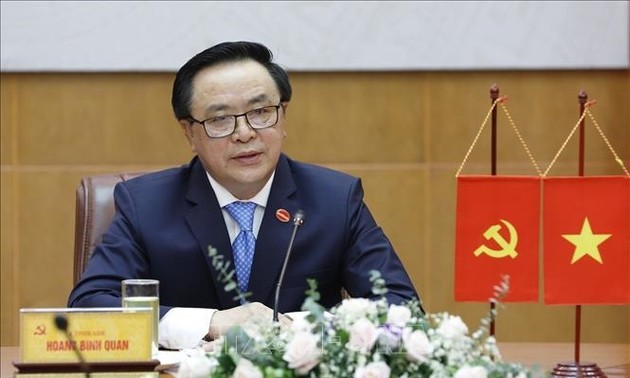Vietnam-Chine : entretien entre des responsables des deux Partis communistes