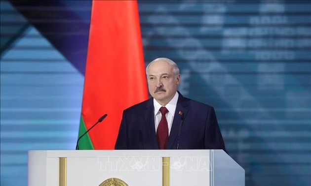 Vladimir Poutine s’oppose à l’ingérence étrangère en Biélorussie