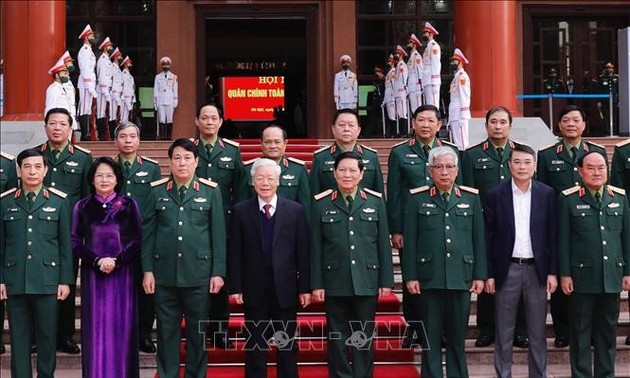 Nguyên Phu Trong préside la conférence militaire nationale de 2020