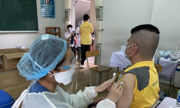 Hô Chi Minh-ville: création d’un groupe chargé de l’achat de vaccins anti-Covid et de la vaccination 