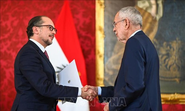 Après la démission de Kurz, l'Autriche se dote d'un nouveau chancelier