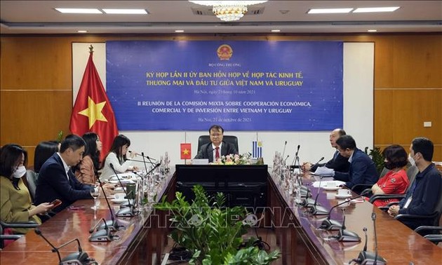 Le Vietnam et l'Uruguay promeuvent leur coopération économique