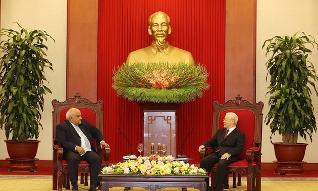 Nguyên Phu Trong reçoit l’ambassadeur de Cuba