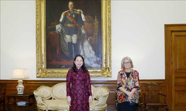 Vo Thi Anh Xuân rencontre le ministre portugais des Affaires étrangères