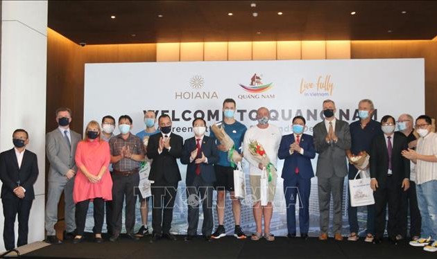 Quang Nam accueille les premiers touristes étrangers de 2021